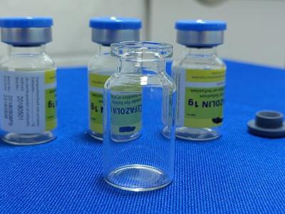 China 5ml 10ml Sterile Glass Vials Crimp Neck Tubular Clear amber Pharmaceutical Antibiotic injection bottle Glass Vial for sale