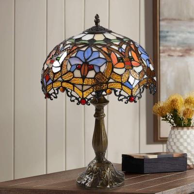 中国 Turkish Morocco Handmade Stained Glass Mosaic Glass Table Lamp For Restaurant Hotel Bedroom Home Decoration 販売のため