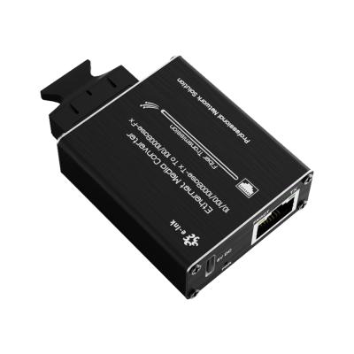 China Micro type 10/100/1000Base-Tx to 100/1000Base-Fx Ethernet Media Converter for sale