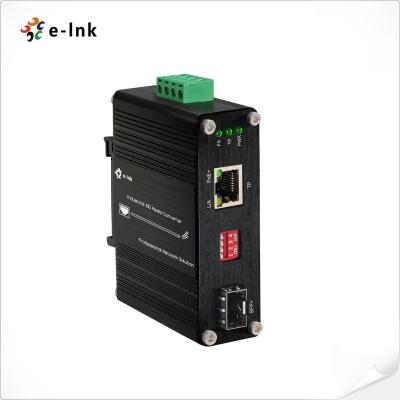 China 미니 산업용 10G/5G/2.5G/1G/100M 802.3at ~ 10GBASE-X SFP+ 미디어 변환기 for sale