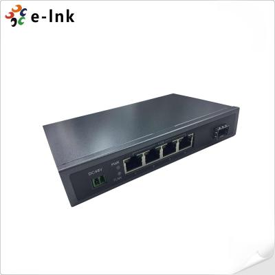 中国 10/100/1000Mbps PoE-PSE 光ファイバー-銅線イーサネットスイッチ：1 SFP + 4 PoE 販売のため