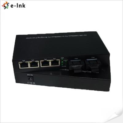 中国 10/100/1000M メディアコンバータ 4-TX + 2-FX(SC) ポート光ファイバスイッチ 販売のため