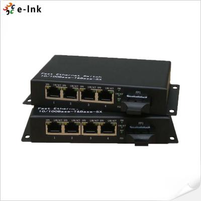 Chine fibre gauche de commutateur de l'Ethernet 10/100Mbps 4 au convertisseur Rj45 à vendre