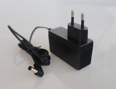 China Output 12VDC 1000mA 12W Wall Mount Power Adapters AC To DC for sale