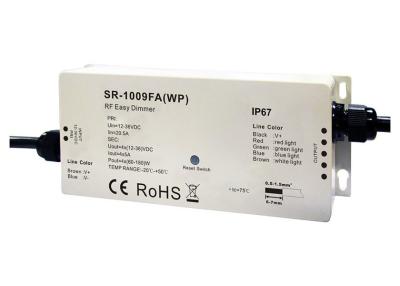 Chine 12 - 36VDC 4 creuse des rigoles le contrôleur de LED, rf RGBW a mené le contrôleur léger Multiple ZonesFunction à vendre
