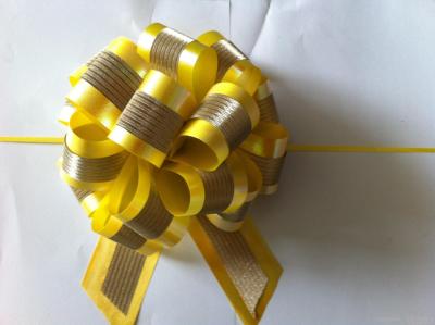 Chine L'arc en plastique de ruban de Pom Pom d'étoile pour la décoration de vacances/présent de scintillement cintre à vendre