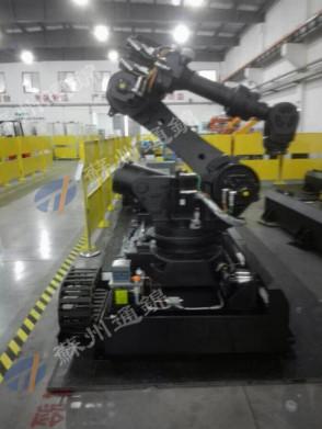 China Cutting Industry Robot Rail System , 7th Robot Axis Flexible To Install for sale