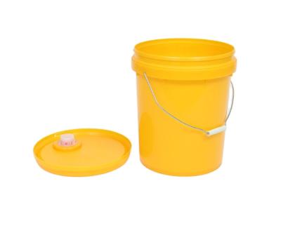 China 20L Plastic 20 Litre Paint Bucket Cylindrical Thickened For Storage for sale