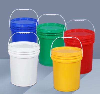 China Heat Transfer Printing Round Clear PP Plastic Buckets With Lids 20L OEM for sale