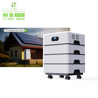 Chine Paquet empilable solaire 48v 100ah 10kwh 20kwh 30kwh de la batterie Lifepo4 de maison de CTS avec l'inverseur 5KW à vendre