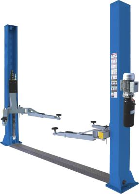 China Two Post Vehicle Lift 2 Pole Car Lift 2590mm Double Side Lock Release for sale