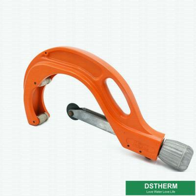 China Handheld Plastic Pipe Cutter Aluminum Alloy Body Material Multi Colors for sale