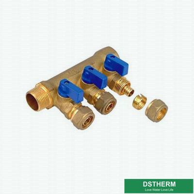 China Two Ways To Six Ways Brass Water Separators Manifolds For Pex Pipe Customized Logo For Cold Water Supplying for sale