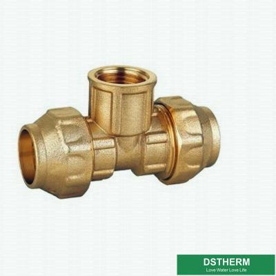 China Aluminum PE Pipe CZ132 Brass Compression Fittings With SS Sleeve for sale