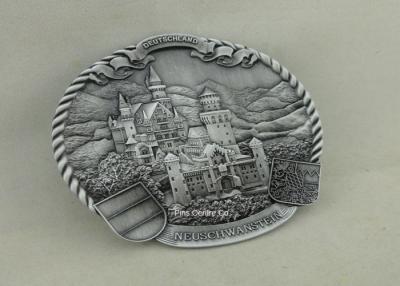 China El embrague de lujo personalizado Badges la galjanoplastia de plata antigua de las insignias del metal del recuerdo 3D en venta