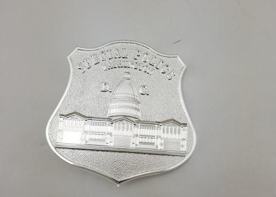 China Silver Plating Car Souvenir Badge , Die Stamped Sports Badge With Brooch Pin for sale