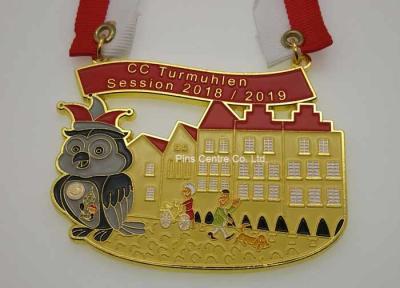 China Medallas modificadas para requisitos particulares de la insignia del carnaval para accesorio de la cinta del diseño del festival de la cerveza el 2.o en venta