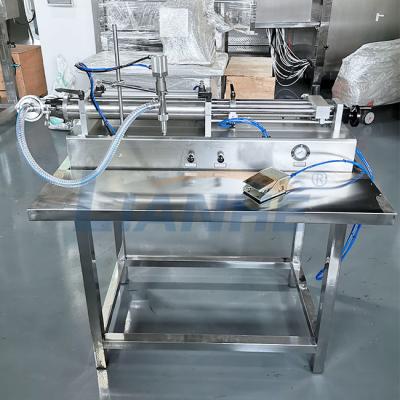 China Semi Automatic Liquid Filling Machine 0.6-0.8MPa Horizontal Durable for sale
