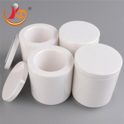 China Crisoles de cerámica industriales de la circona que muelen resistencia de desgaste redonda en venta