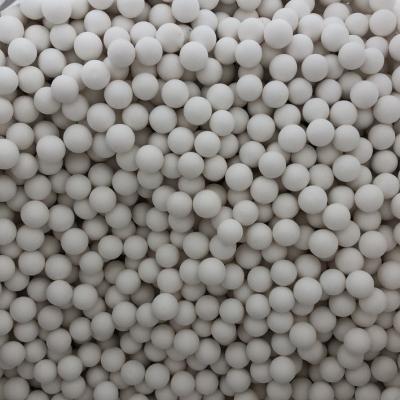 China Al2o3 1.0mm Alumina Ceramic Beads Balls Grinding / Polishing White for sale