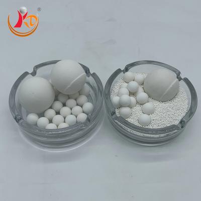 China Aluminiumkeramische Perlen mit einem Gehalt an Aluminiumoxid von 92% für Mühlschleifkugeln zu verkaufen