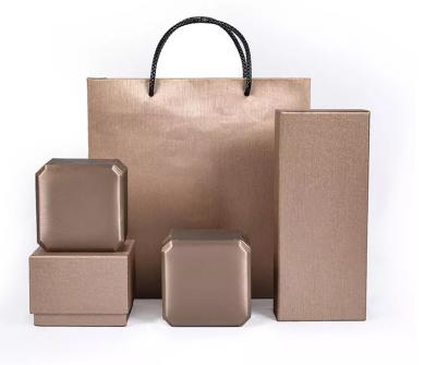 China Sturdy PU Leather Box Khaki Paper Gift Box Packaging ISO9001 for sale