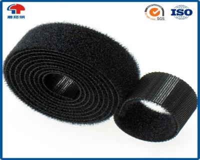 中国 黒く再使用可能なホックおよびループ鞍帯の革紐は続けて調節可能なタイをケーブルで通信します 販売のため
