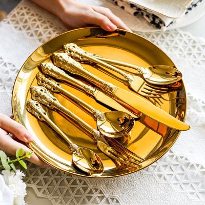 China Stainless Steel Palace Design Gold and Silver Viable Wholesale European Cutlery Set Metal Fork Knives and Spoon Gift Flatware for sale