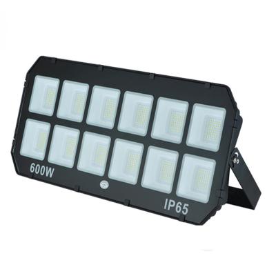 China IP66 Warehouse Flood Lights 600W 3KV Surge Protection Floodlight Outdoor for sale