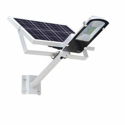 Chine 20W LED Solar Street Lights IP65 Working Time 12-24 Hours Charging Time 6-8 Hours à vendre