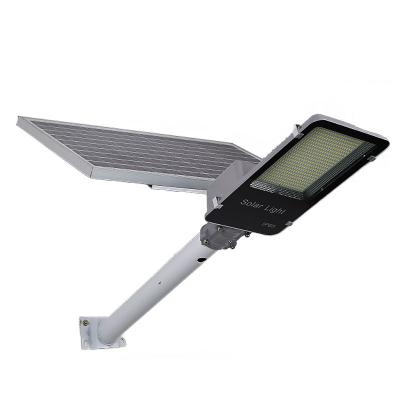 China 200W Solar Powered Street Lamps High Brightness Dimmable Road Light en venta
