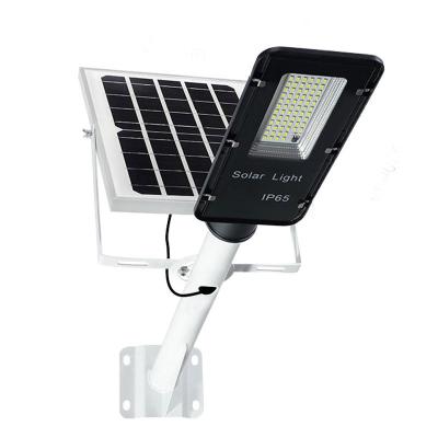 China Energy Efficient LED Solar Street Lamp IP65 -20C-60C With Color Temperature 6500K for sale