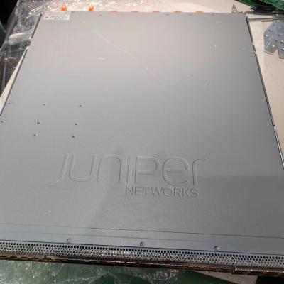 China Interruptor Juniper QFX5200-48Y-AFI usado para 48 portas e taxa de transmissão de 10/100/1000Mbps à venda