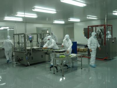 Chine Chaîne de production liquide de grande vaisselle, machine détersive de fabrication de savon à vendre