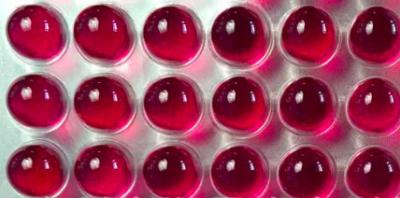 China Dureza dopada titanio del lingote 9,0 de rubíes sintéticos del zafiro de la bola del Ti alta en venta