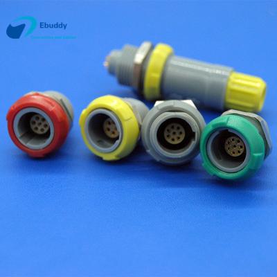 China 3 Pin Plastic Circular Connectors Female Push Pull Socket For PCB Welding for sale