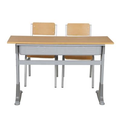 中国 机が付いているたたかれた二人用の教室の椅子 販売のため