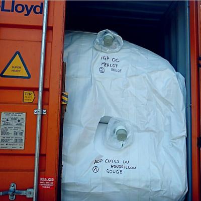 China Weiße MassenVersandverpackungen 500kg UV-BEHANDELTer Behälter Flexitank 20ft zu verkaufen