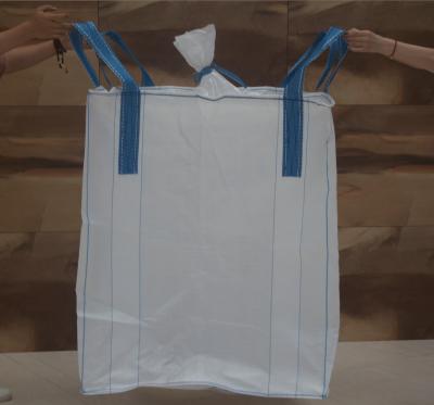 China Saco grande de embalagem inferior liso de quatro do bico superior grande plástico do saco dos laços PP para o arroz à venda