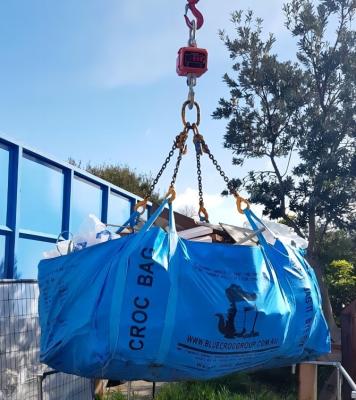 China 1 Cubic Yard Dumpster Bag  Blue Skip Bag For Junk Removal In US Construction Bag for sale
