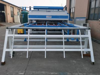 Chine Barrière Mesh Welding Machine du double 2500mm de parc de PLC à vendre