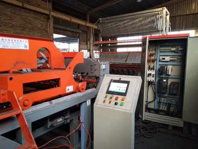China 220V ISO 9001 Pre Cut 0.9m Weld Mesh Making Machine for sale