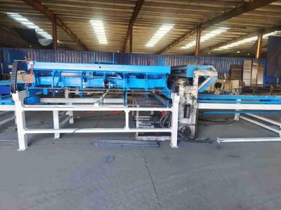 China Length 3m Pre Cut Steel Mesh Welding Machine Cross Wire Hopper Load 1 Ton for sale