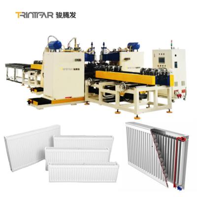 China Cadena de producción de acero prensada a máquina del panel del radiador de la soldadura automática del transformador de poder en venta