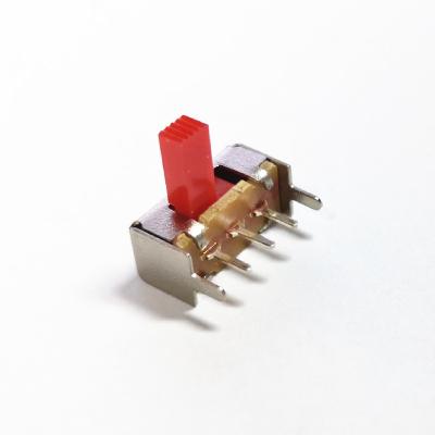 China El múltiplo adapta 3 el interruptor horizontal del Pin 1P2T en apagado el conmutador en venta
