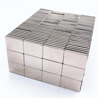 China Strong Block Motor SmCo Rectangular Magnet High Temperature 1*1.5*3mm for sale