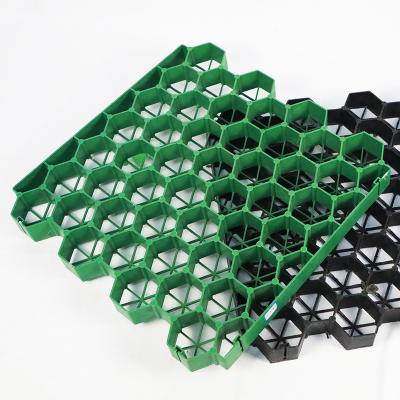 Chine Grilles en plastique Geogrid de stationnement d'herbe hexagonale de polypropylène pour des prés de cheval à vendre
