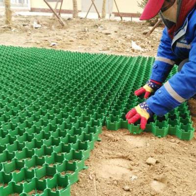 China OEM plástico de las esteras de la rejilla de la parada de la rejilla del aparcamiento de la hierba del HDPE de molecularidad elevada en venta