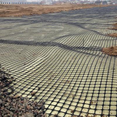 China Road Construction Material PP PET Biaxial Geogrid For Soil Stabilization à venda
