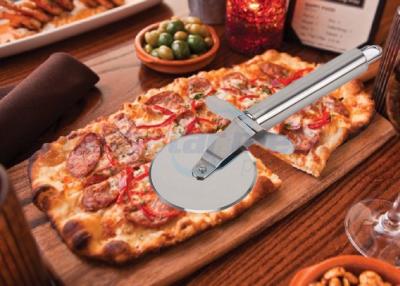 China Anti Rust Handhold Professional Cake And Pizza Cheese Wheel Pizza Cutting Wheel for sale